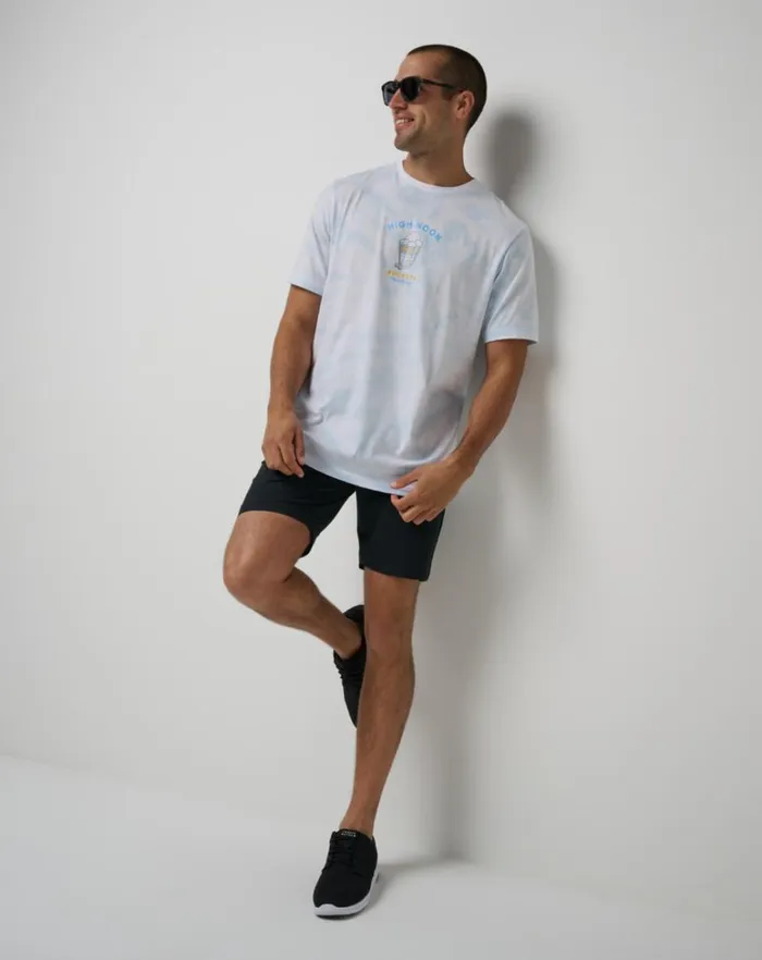 Men Tees TravisMathew SUN AND SOAK TEE White Men Tees TravisMathew SUN AND SOAK TEE White