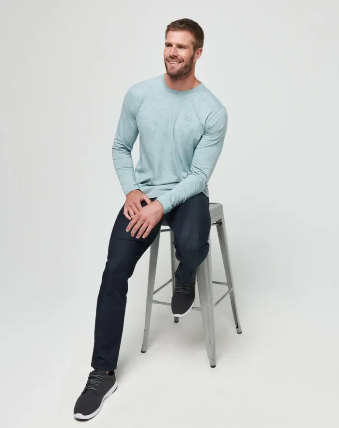 Men Tees TravisMathew WARMER TIDES LONG SLEEVE TEE Arona Men Tees TravisMathew WARMER TIDES LONG SLEEVE TEE Arona