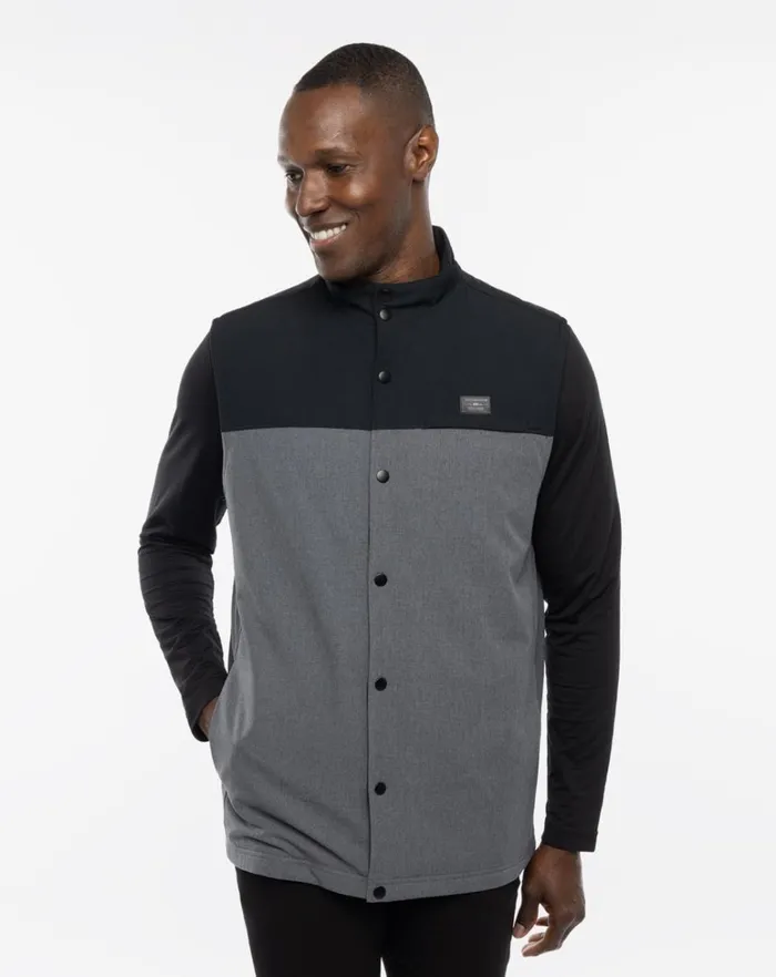 Men Vests TravisMathew NAVIGATIONAL REPORT VEST Black