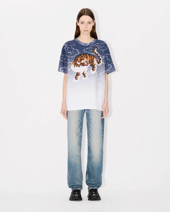MenWomen 039KENZO Cloud Tiger039 Genderless Oversized Tshirt In Cotton Multicolor Kenzo Tshirts And Polos