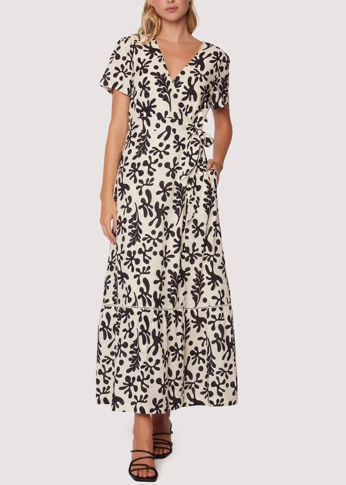 Minerva039s Spell Maxi Dress Blackwhite Women Lost Wander Dresses