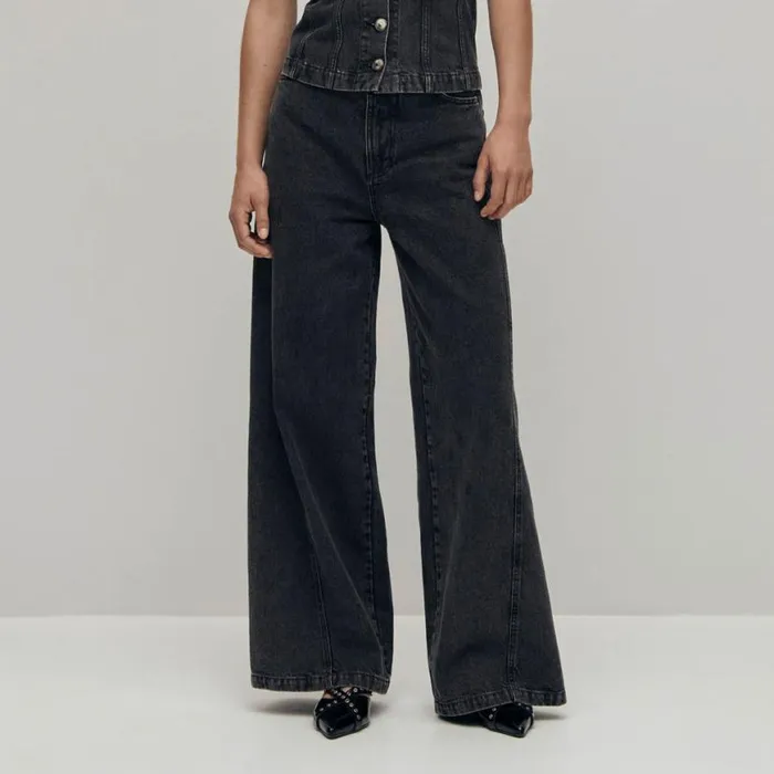 Pants Women ALOHAS Magda Black Denim Pants