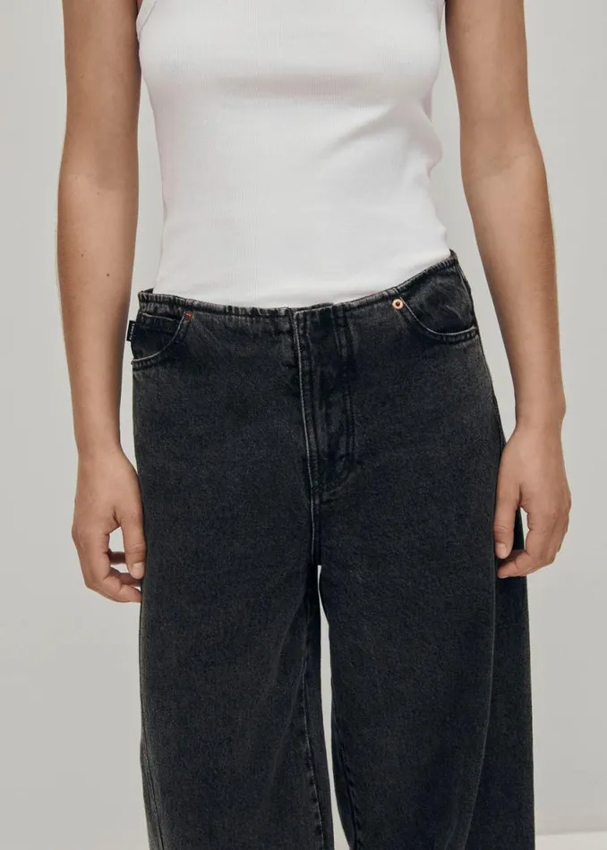 Pants Women ALOHAS Magda Black Denim Pants