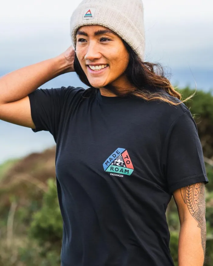 Passenger Clothing Aurora Recycled Active TShirt Black Women Activewear