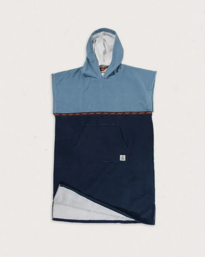 Passenger Clothing Baja Recycled Towel Poncho Provincial Blue Dark Denim WomenMen Changing Robes and Ponchos