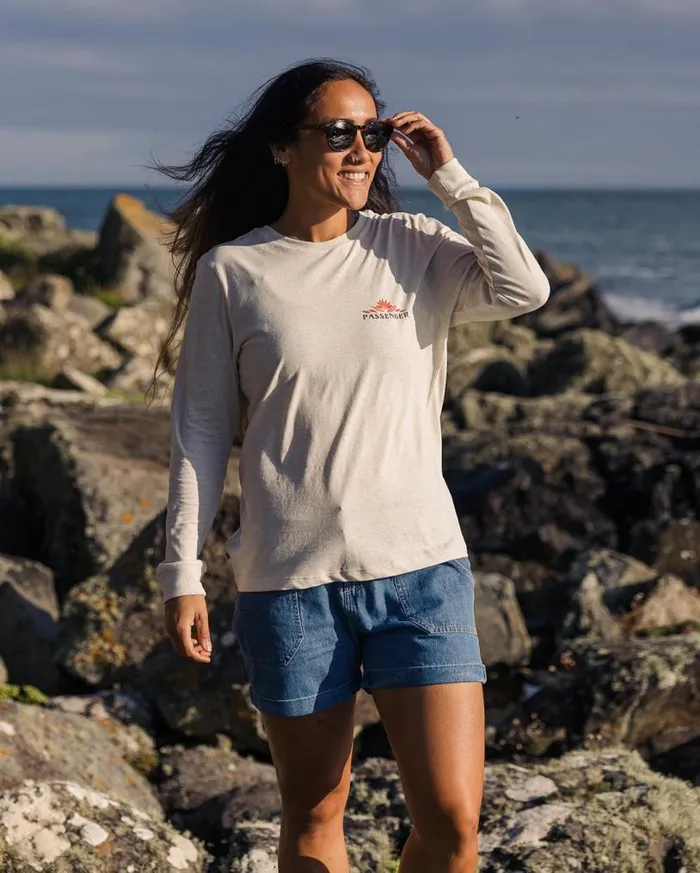Passenger Clothing Bud Recycled Cotton LS TShirt Milky Marl Women Tops and TShirts