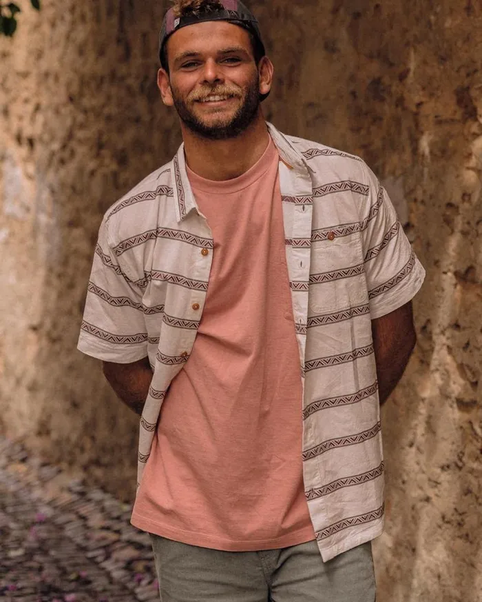 Passenger Clothing Chill Organic Cotton Jacquard Short Sleeve Shirt Birch Geo Stripe Men Shirts