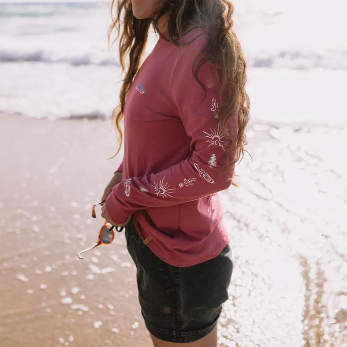 Passenger Clothing Dawn Recycled Cotton LS TShirt Earth Red Women Tops and TShirts