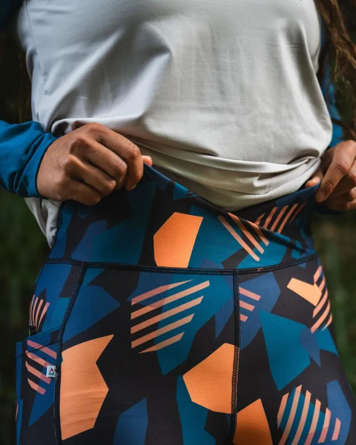 Passenger Clothing Fresh Air 20 Recycled Leggings Apricot Camo Women Activewear