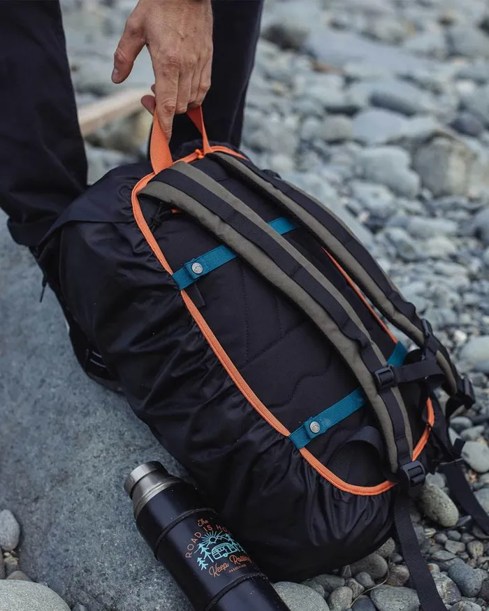 Passenger Clothing Recycled Waterproof Backpack Cover 1835L Black WomenMen Backpacks and Bags