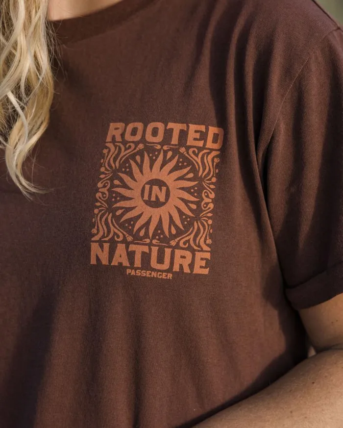 Passenger Clothing Rooted In Nature Recycled Cotton TShirt Chestnut Women Tops and TShirts