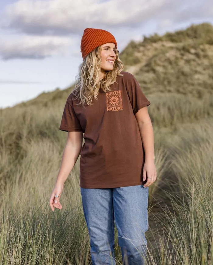 Passenger Clothing Rooted In Nature Recycled Cotton TShirt Chestnut Women Tops and TShirts