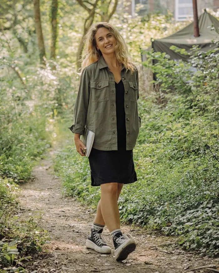Passenger Clothing Stardust Organic Cotton Ls Shirt Dusty Olive Women Shirts