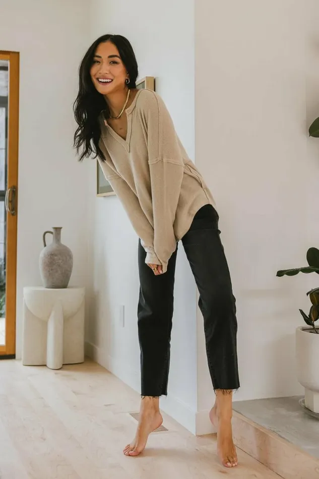 Reed VNeck Knit Top In Khaki Khaki Women Bohme Tops