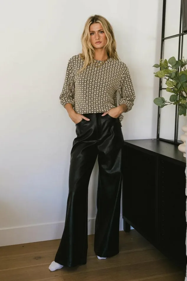 Robyn Printed Top Black Women Bohme Tops