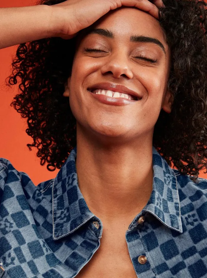 Roxy Tops Blue Wave Club Printed Short Sleeve Denim Shirt Mood Indigo Sol Power 8211 Women Roxy Tops Blue Wave Club Printed Short Sleeve Denim Shirt Mood Indigo Sol Power 8211 Women