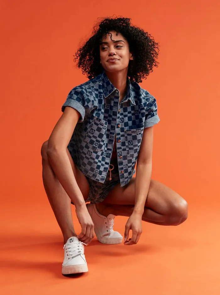 Roxy Tops Blue Wave Club Printed Short Sleeve Denim Shirt Mood Indigo Sol Power 8211 Women Roxy Tops Blue Wave Club Printed Short Sleeve Denim Shirt Mood Indigo Sol Power 8211 Women