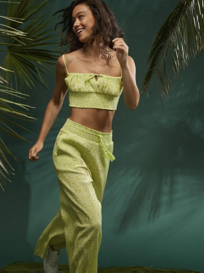 Roxy Tops Island Crush Cropped Tank Top Daiquiri Green Sea Spray 8211 Women Roxy Tops Island Crush Cropped Tank Top Daiquiri Green Sea Spray 8211 Women
