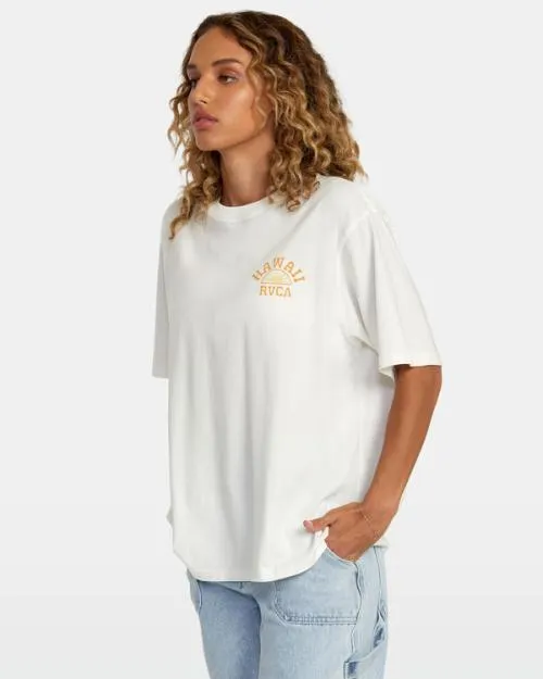 Rvca Hawaii Sunrise VA Oversized Tee Vintage White Women Tees and Tanks