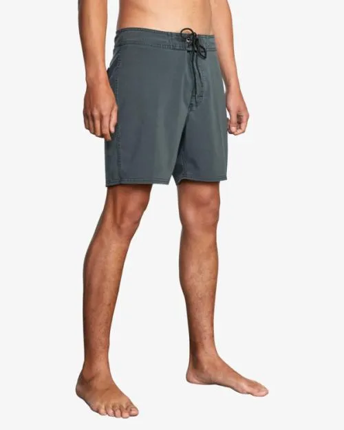 Rvca VA Pigment Boardshorts 18034 Rvca Black Men Boardshorts