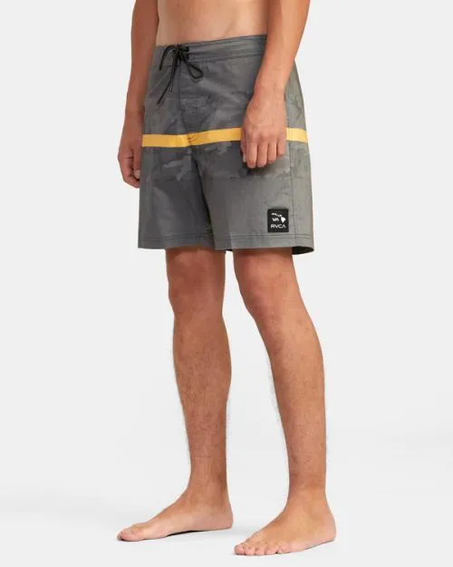 Rvca Westport Hawaii Print Boardshorts 17034 Black Camo Men Boardshorts