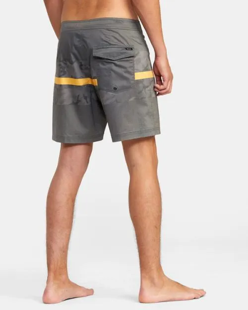 Rvca Westport Hawaii Print Boardshorts 17034 Black Camo Men Boardshorts