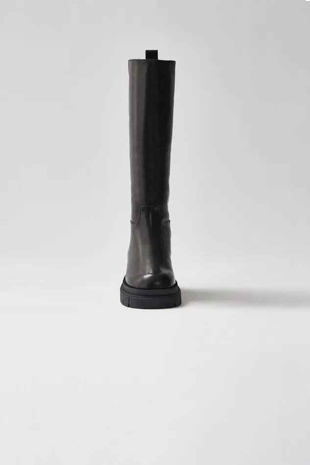 Shearling Lined Boots Women Mackage COMMANDER Shearlinglined Lug Sole R Leather Boot For Women Black Shearling Lined Boots Women Mackage COMMANDER Shearlinglined Lug Sole R Leather Boot For Women Black