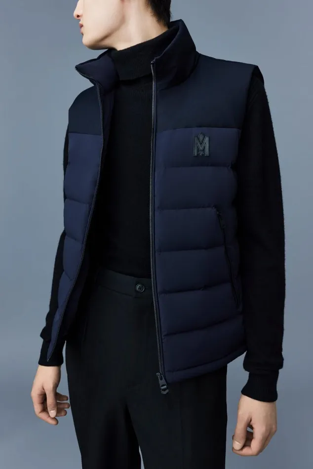 Vests Men Mackage BOBBIE Agile360 Stretch Light Down Vest With Stand Collar Black Vests Men Mackage BOBBIE Agile360 Stretch Light Down Vest With Stand Collar Black