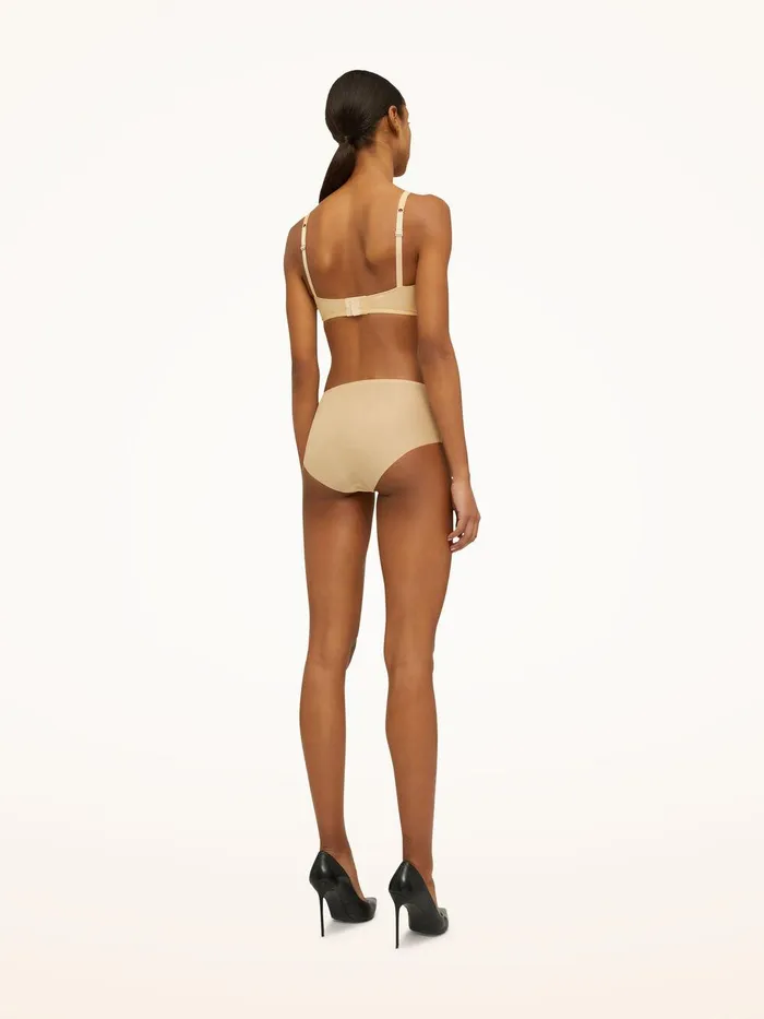 Wolford Bras and Bottoms Skin Panty Nude 8211 Women Wolford Bras and Bottoms Skin Panty Nude 8211 Women