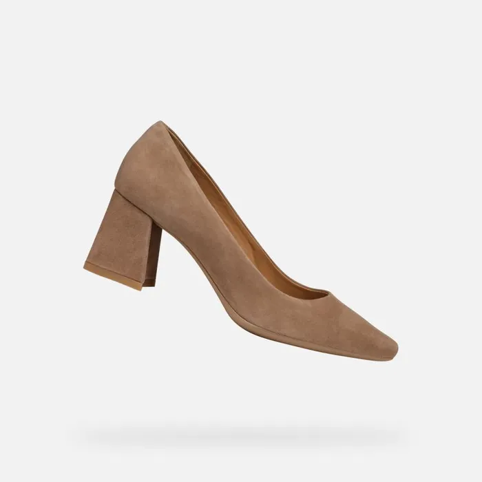 Woman Geox Pumps GISELDA WOMAN Mud Medium Heel Pumps Mud