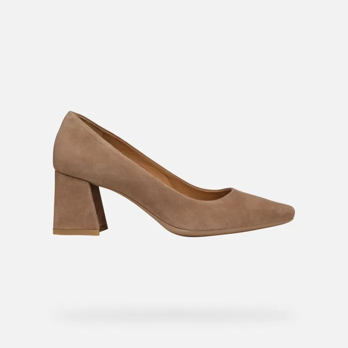 Woman Geox Pumps GISELDA WOMAN Mud Medium Heel Pumps Mud