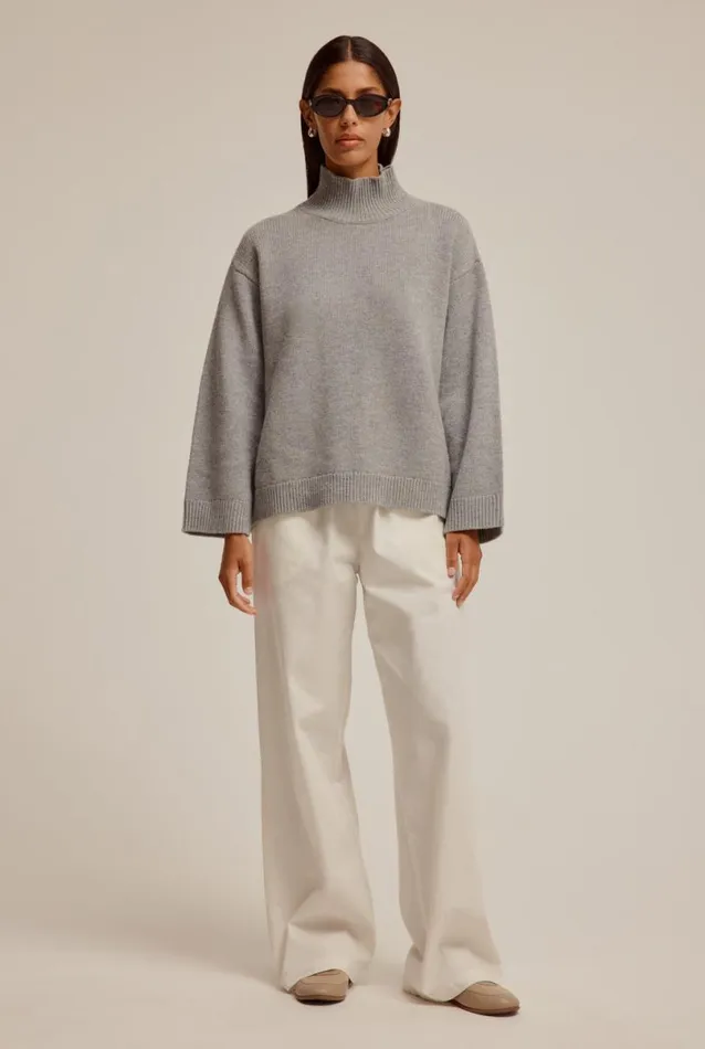 Woman Venroy Sweaters Wool Funnel Neck Sweater