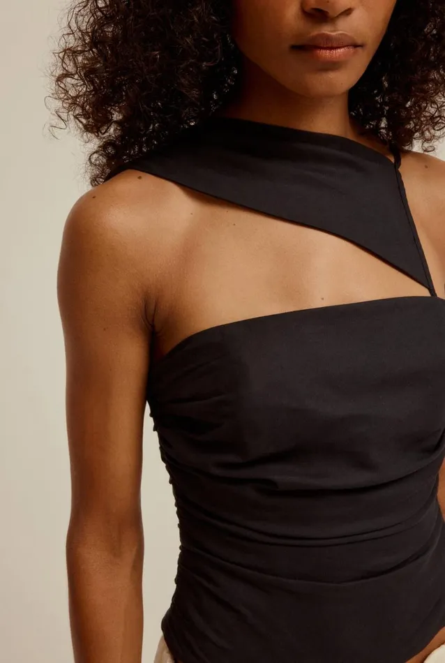 Woman Venroy Tops Asymmetric Strap Top