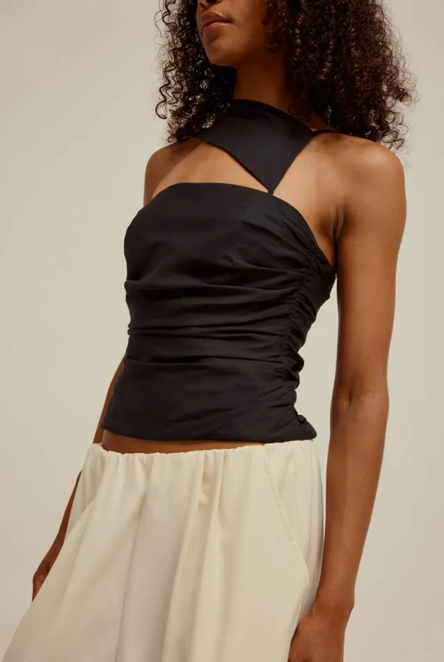 Woman Venroy Tops Asymmetric Strap Top