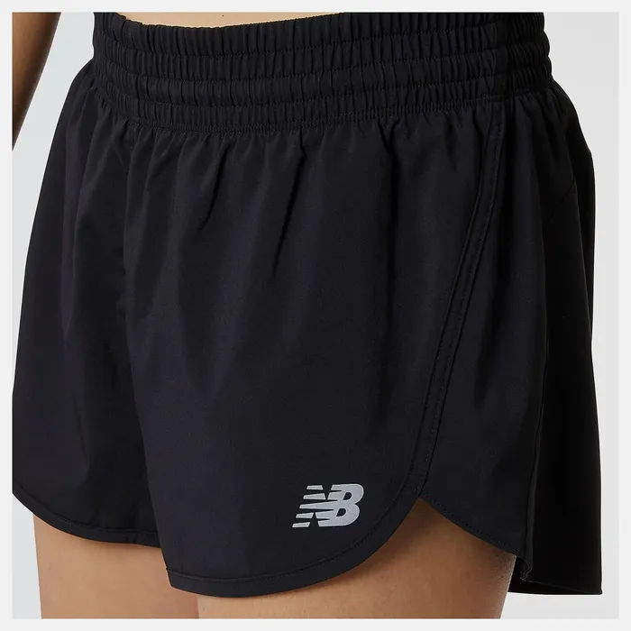Women Accelerate 25 Inch Short Black New Balance Shorts