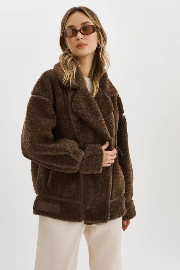 Women BADU Oversized Faux Shearling Jacket Brown LAMARQUE Sherpa Women BADU Oversized Faux Shearling Jacket Brown LAMARQUE Sherpa