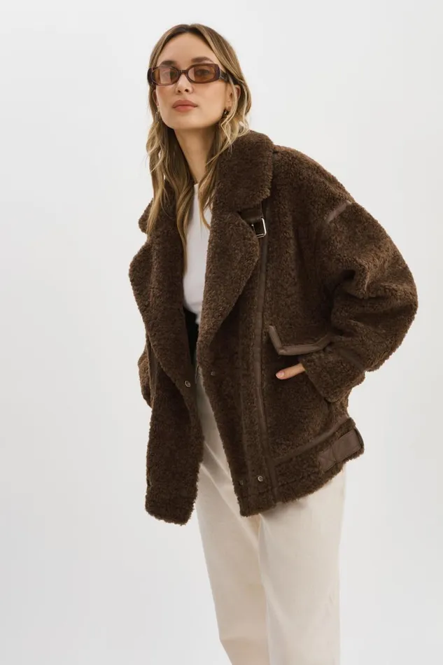 Women BADU Oversized Faux Shearling Jacket Brown LAMARQUE Sherpa Women BADU Oversized Faux Shearling Jacket Brown LAMARQUE Sherpa