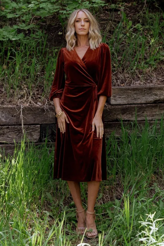 Women Beckinsale Velvet Wrap Dress Cinnamon Baltic Born Midi Dresses Women Beckinsale Velvet Wrap Dress Cinnamon Baltic Born Midi Dresses