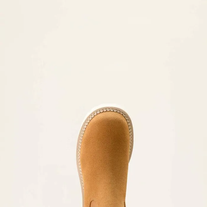 Women Chelsea Boots Ariat Fatbaby Chelsea Western Boot Wheat Suede Women Chelsea Boots Ariat Fatbaby Chelsea Western Boot Wheat Suede