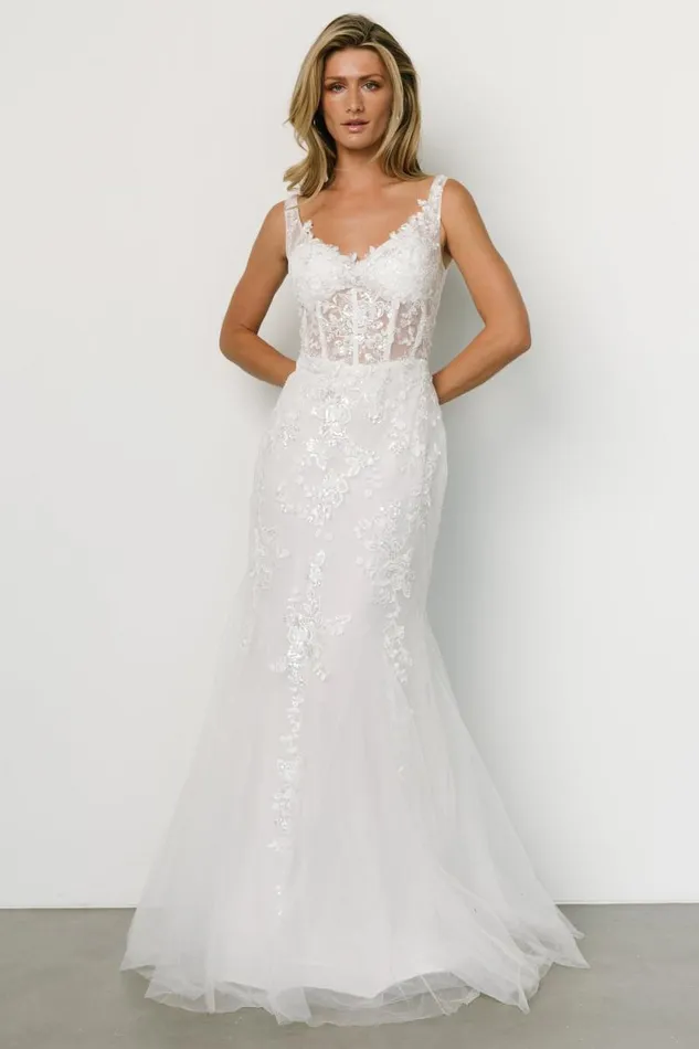 Women Devotion Bridal Gown White Baltic Born Embellished and Sequined Women Devotion Bridal Gown White Baltic Born Embellished and Sequined