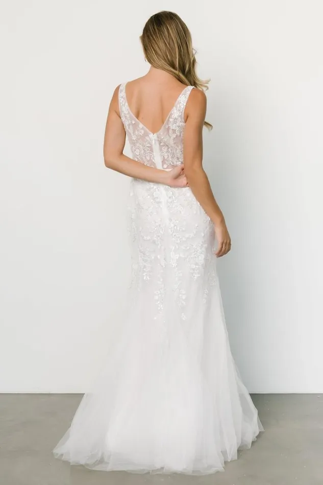 Women Devotion Bridal Gown White Baltic Born Embellished and Sequined Women Devotion Bridal Gown White Baltic Born Embellished and Sequined
