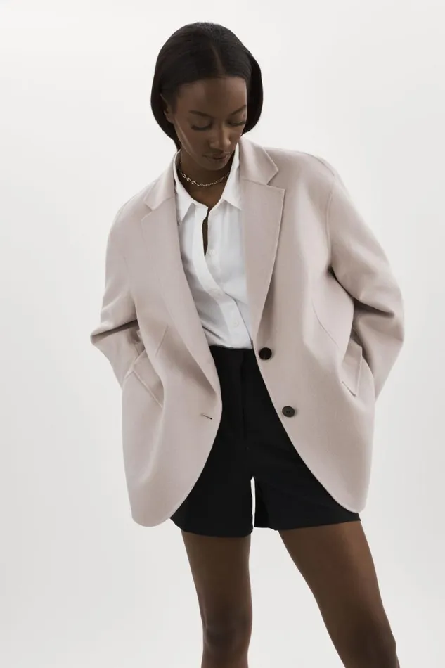 Women ENNIS Oversized Wool Blazer Feather Grey LAMARQUE Wool Women ENNIS Oversized Wool Blazer Feather Grey LAMARQUE Wool