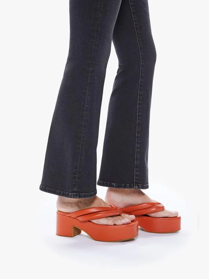 Women Flare Mother Denim The Weekender Black