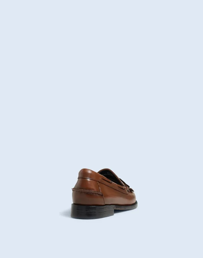 Women Flats and Loafers Madewell GHBASS Esther Kiltie Tassel Weejuns Loafers Cognac