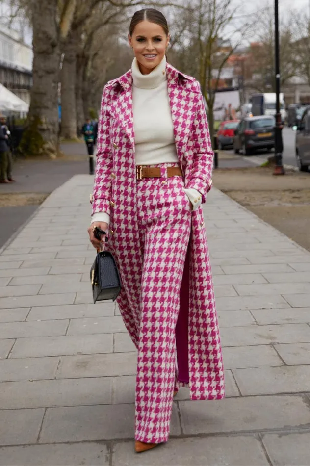 Women High Waisted Straight Trouser Hot Pink Large Scale Houndstooth Holland Cooper Tailoring Women High Waisted Straight Trouser Hot Pink Large Scale Houndstooth Holland Cooper Tailoring