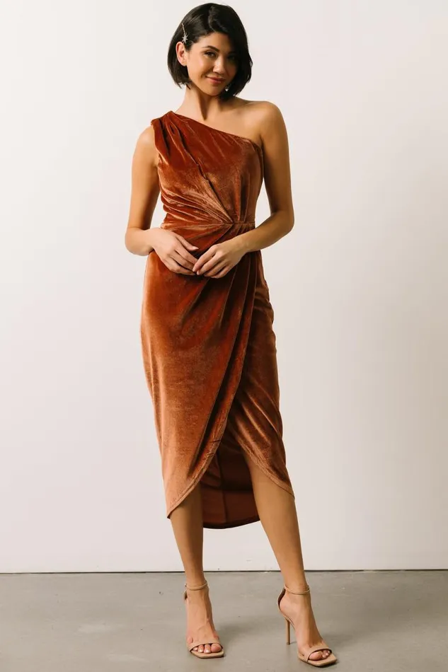 Women Kourtney Velvet One Shoulder Midi Dress Spice Baltic Born Midi Dresses Women Kourtney Velvet One Shoulder Midi Dress Spice Baltic Born Midi Dresses