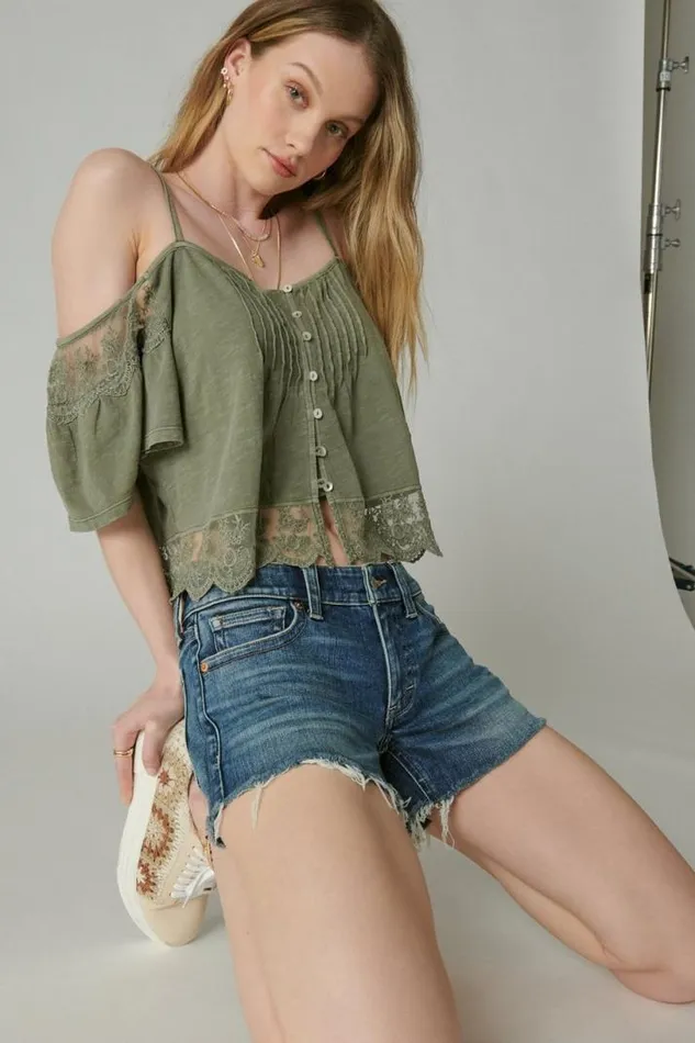 Women Lucky Brand Shorts Low Rise Short Firewood