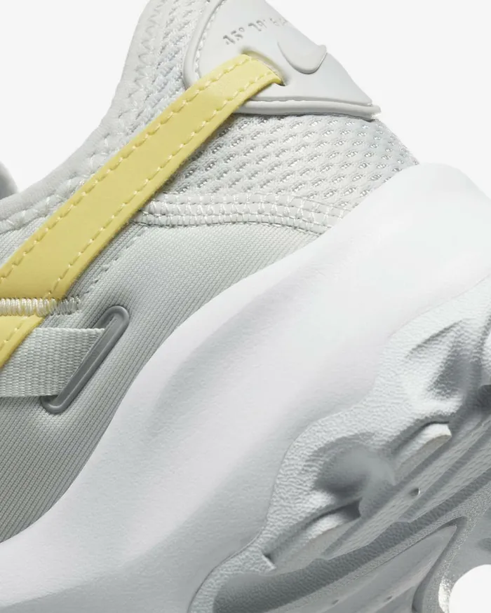 Women Nike All Shoes TC 7900 Photon Dustlight Smoke Greywhitelemon Chiffon