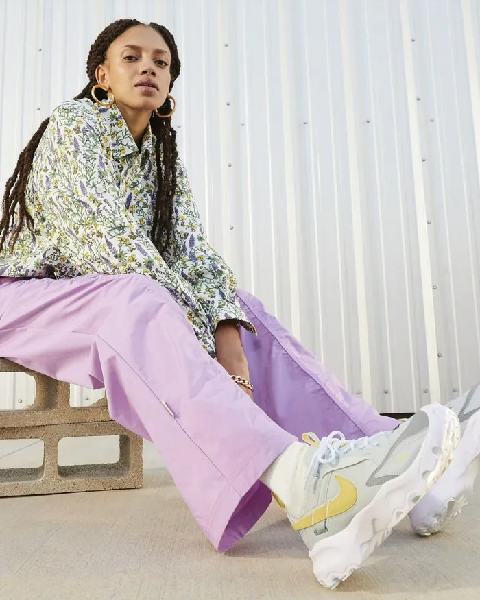 Women Nike All Shoes TC 7900 Photon Dustlight Smoke Greywhitelemon Chiffon