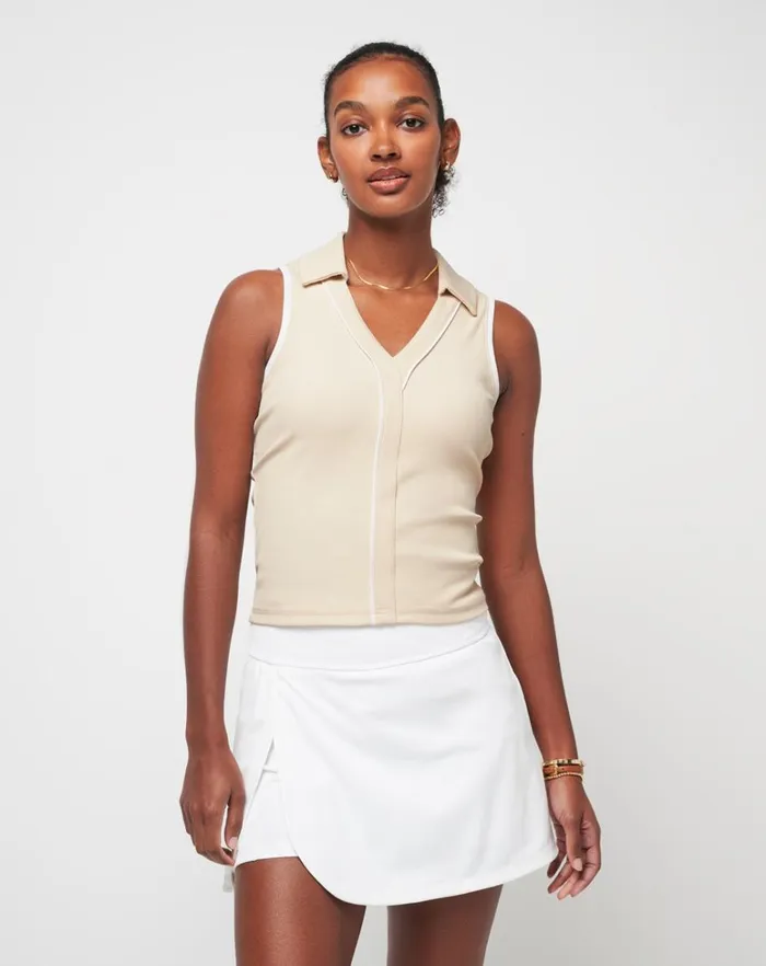 Women Polos TravisMathew SIP AND SEA MOVEKNIT SLEEVELESS POLO Brazilian Sand Women Polos TravisMathew SIP AND SEA MOVEKNIT SLEEVELESS POLO Brazilian Sand